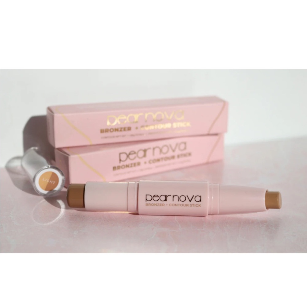 Pear Nova Bronzer & Contour Stick - TAN